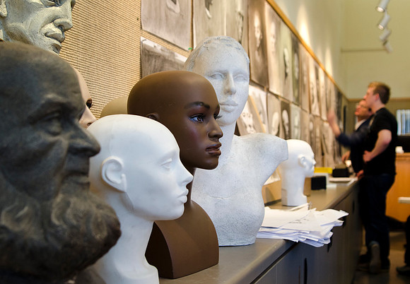 Art Head Drawing Class taught Leon Parson.