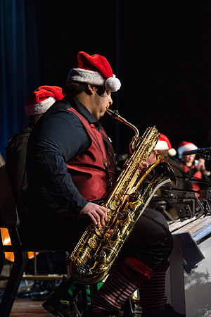 Sound Alliance and Vocal Union perform Swinging Christmas in the Hart Gym.
