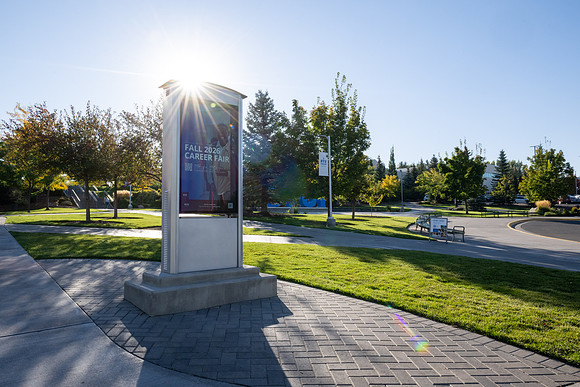 Digital Signage - Oct 2026