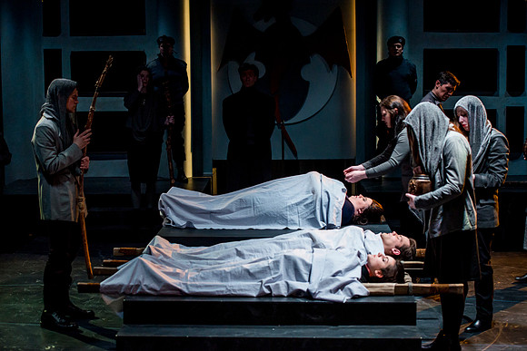 At the end of a bloody civil war, two rival princes of Thebes lie dead. By royal decree, one is to be buried with honors, the other left desecrated as punishment for his crimes against the state. The