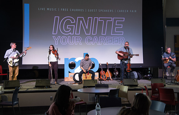 Career Market & P2B - May 2023