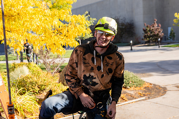 Christmas Light Crew - Oct 2026