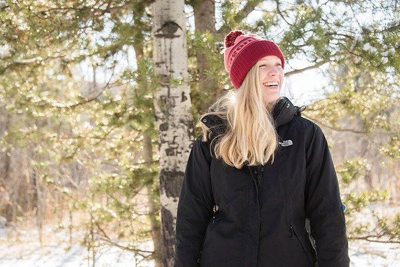 Catie Simons participates in iGrow.