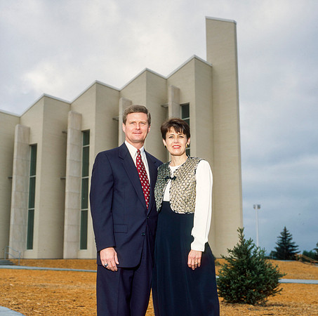 President and Sister Bednar pose in front of the Taylor Building.