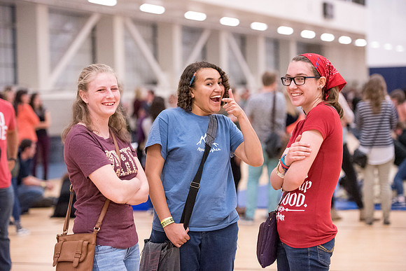 Students kick off the new semester with fun and games at i-Night.