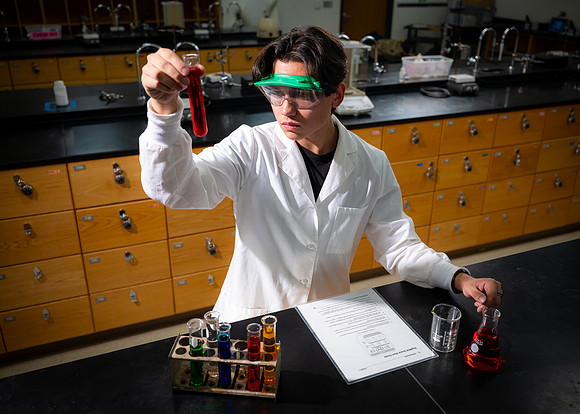Stock Chemistry Lab - Oct. 2026
