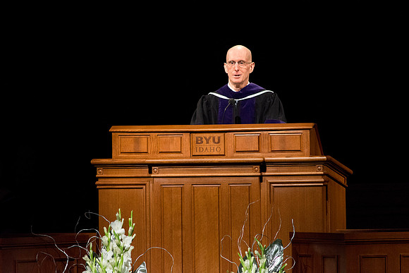 Henry J. Eyring speaks at graduation. 2017