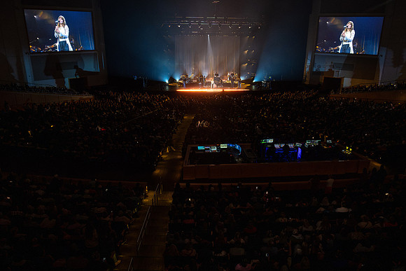 Lauren Daigle - Sept. 2026