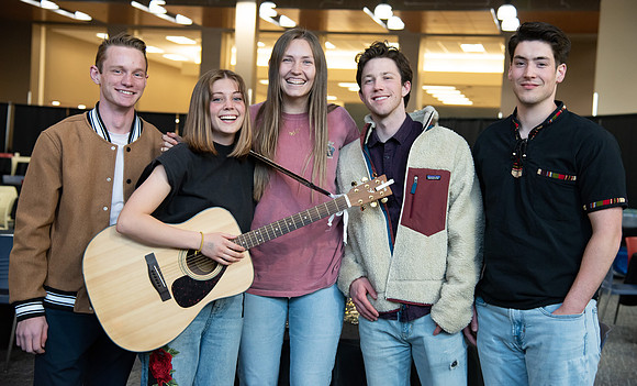 Acoustic Cafe - May 2023