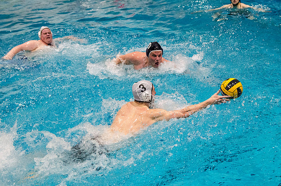 Men's water polo teams play for the Championship