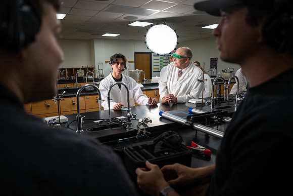 Stock Chemistry Lab - Oct. 2026