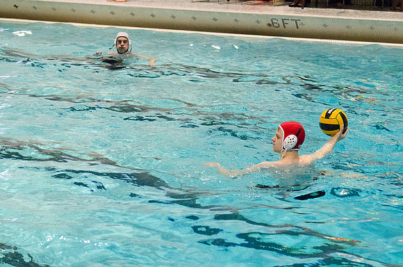 Men's water polo teams play for the Championship