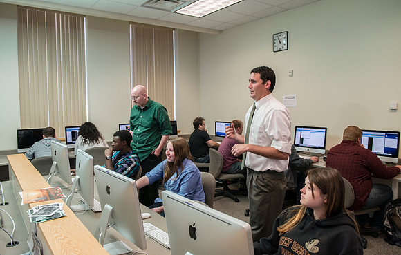 Spencer Haacke teaches the Visual Media class in the Jacob Spori Building.