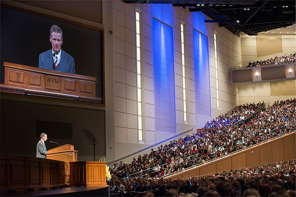 Elder Bednar visits BYU-Idaho and speaks at devotional.