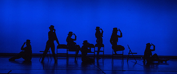 In this semester’s production of Extravadance the audience got a peek into the mind of a performer, and how dancers function during a performance. Dancers always laugh because they know the real show