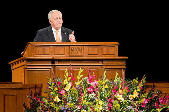 Elder Bruce A. Carlson speaks at devotional to students and faculty at Brigham Young University-Idaho about making good choices and being worthy.