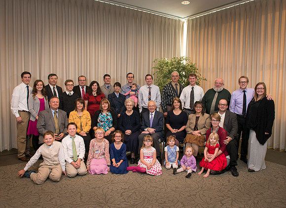 Alumni Award of Excellence; Vance & Diane Hendricks