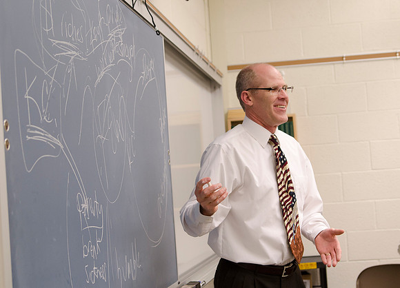 Book of Mormon religion class taught by Todd Hammond