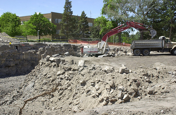 Spori Excavation - June 2001