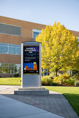 Digital Signage - Oct 2026