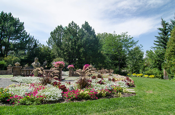 The Thomas E. Ricks Gardens in August