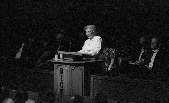 Marjorie Pay Hinckley speaking at a fireside at Rick's College