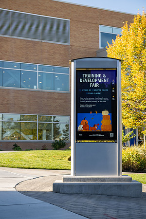 Digital Signage - Oct 2026