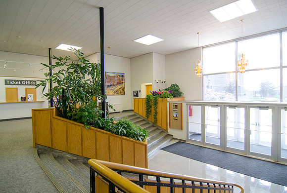 Lobby of the Oscar A. Kirkham Building.