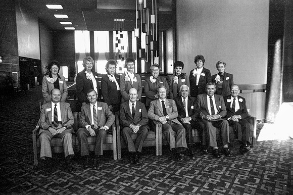 Major Donors to the President's Club pose for a picture