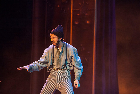 Peter and the Starcatcher is a wildly theatrical, hilarious and innovative retelling of how a miserable orphan came to be "The Boy Who Never Grew Up." Thirteen-year-old Molly Aster, a Starcatcher appr