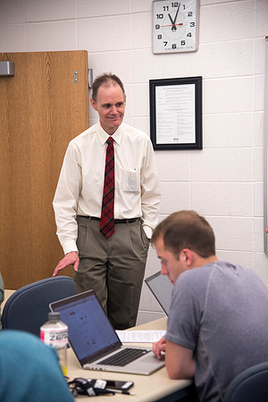 Mechanical Engineering instructor, Russell Daines, teaches the Fluid Mechanics course in the Austin building.