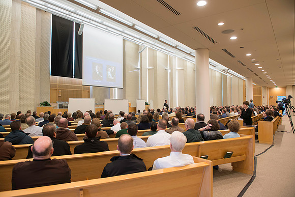 President Gilbert meets with employees in the Taylor Chapel.