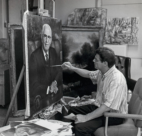 Leon Parson, artist, paints President Ezra Taft Benson.