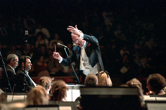 Orchestra member performing Imanuel in the Tabernacle