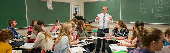English instructor Eric d'Evegnee teaches Fundamentals of Literary Interpretation.