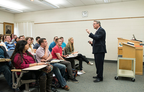 Michael Bolingbroke an instructor in the Religion Dept teaches a New Testament class.
