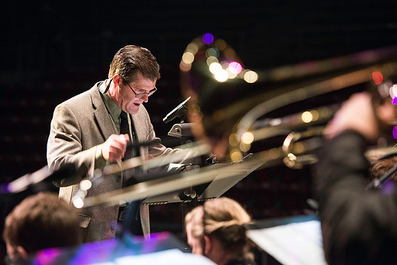 Sound Alliance and Vocal Union host this night of big band and vocal jazz, "A Night at the Swing Club" directed by Mark Watkins and Nori Brower. This is their farewell concert before leaving on tour t