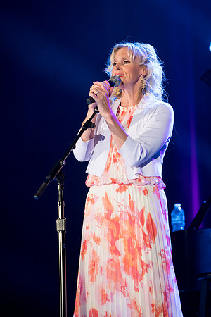 Hilary Weeks, along with Nik Day, perform at BYU-Idaho as part of Center Stage.