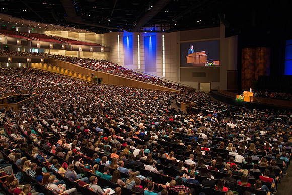 President Gilber speaks to students the first devotional of Spring Semester.