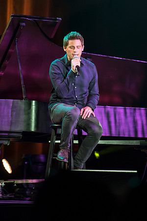 Nik Day, along with Hilary Weeks, perform at BYU-Idaho as part of Center Stage.