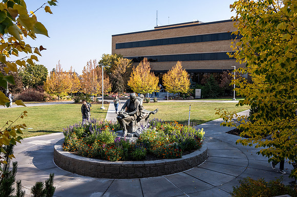 Campus Autumn - Oct 2024