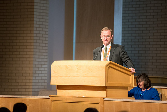 Online Instructors come to BYU-Idaho campus for further learning to enhance teaching skills. Online Learning Managing Director: Alan Young.