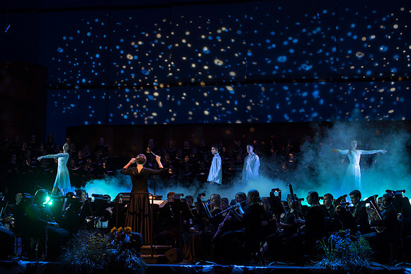 BYU-Idaho Center Stage had their annual Patriots and Pioneers concert July 9 with George Dyer as their soloist.