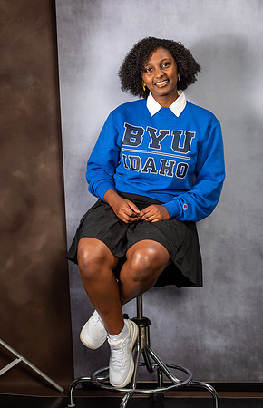 Graduation Portraits of Hermela Denboba and Hana Edossa.