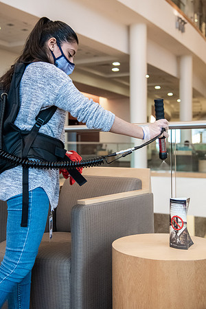 Students sanitizing Oct 2020
