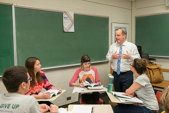 English instructor Eric d'Evegnee teaches Fundamentals of Literary Interpretation.