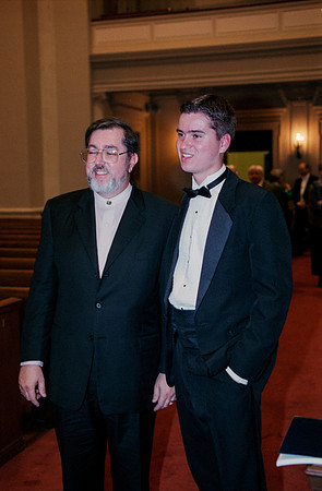 Ricks College Sacred Music Series: The Passion and The Promise of our Lord Jesus Christ. Premiere performance of a newly commissioned oratorio by Daniel E. Gawthrop with R. Kevin Call as the conductor