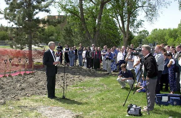 Spori Groundbreaking - May 2001