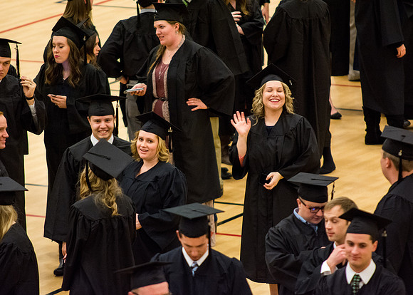 Jennifer O'Neil waves to the camera during Processional.