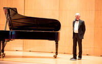 Del Parkinson piano concert in the snow building.